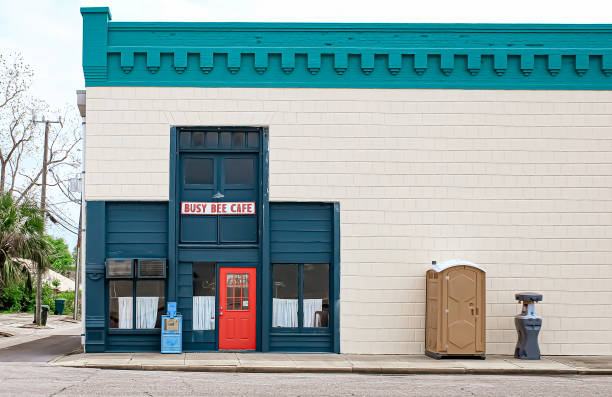 Best Porta potty delivery and setup  in Bonner Springs, KS